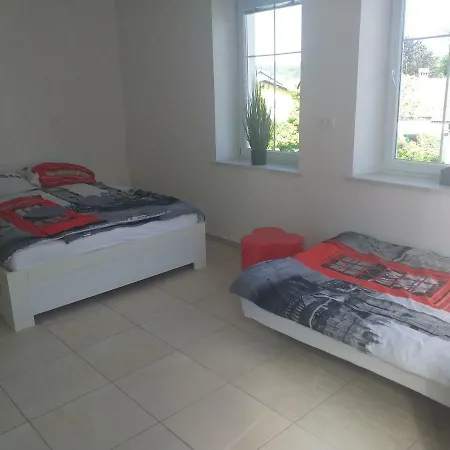 Apartmán & Studio - Peter Pan Komenda